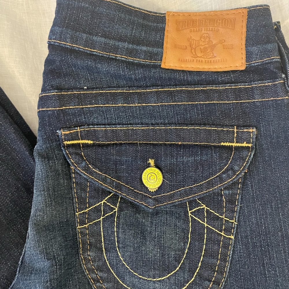 CLEARANCE SALE True Religion straight leg jeans